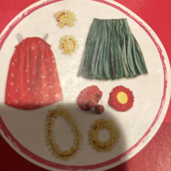 🌺Naneas hula outfit🌺 - Picture 2 of 3